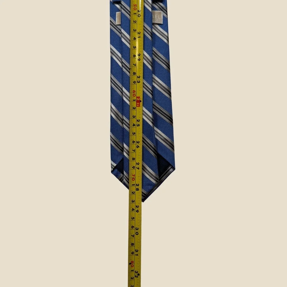 Michael Kors Mens Blue Silver Striped 100% Silk Necktie Classic Designer Tie